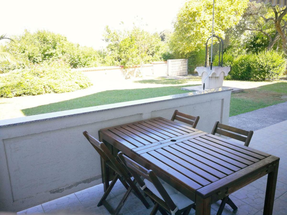 Family Friendly Apartments Island Rab Kampor Ngoại thất bức ảnh